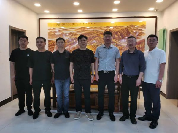 一滕建設(shè)集團(tuán)與山西名川建筑工程有限公司簽署GA1長(zhǎng)輸管道戰(zhàn)略合作協(xié)議