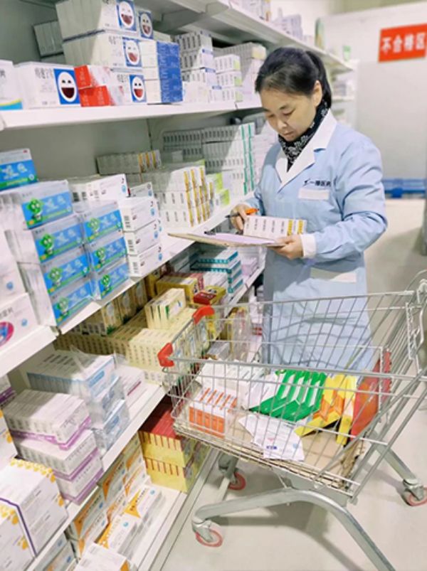 集團(tuán)成立25周年征文| 寧陽一滕醫(yī)藥公司：郭芳