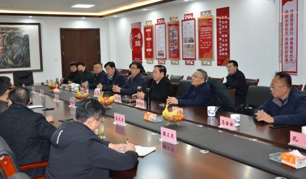 棗莊市委常委、滕州市委書記王廣部到一滕集團參觀考察