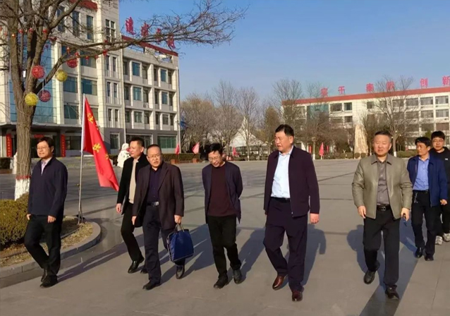 一滕集團到寧夏煤業(yè)有限公司調(diào)研考察